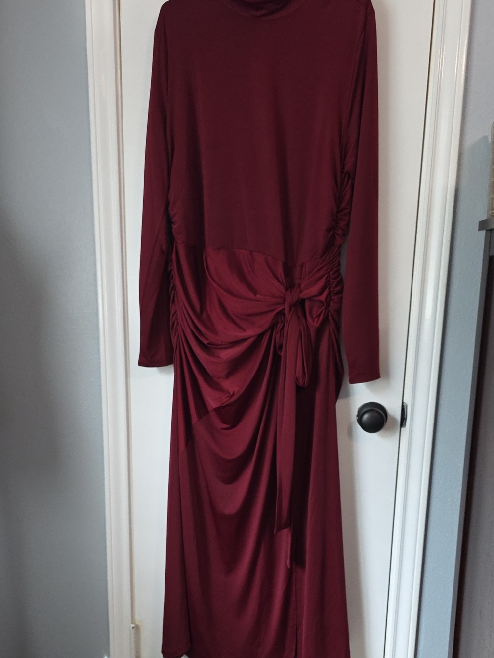 Ruched Tie-Waist Long Sleeve Maxi/Midi Dress in Burgundy Sz 18